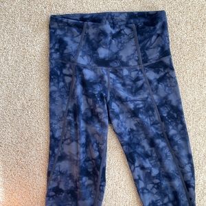 Athleta tye dye leggings